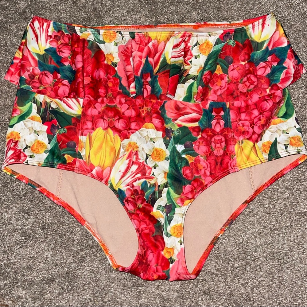 Kortni Jeane Peplum Bottoms